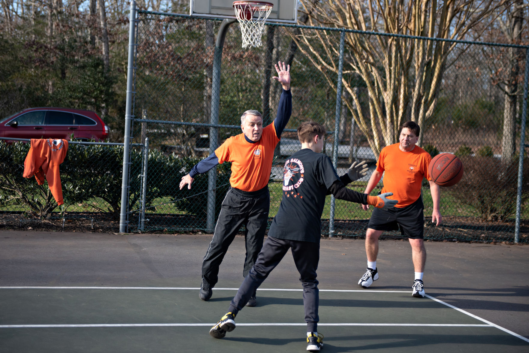010321_nws_50hoopsclub